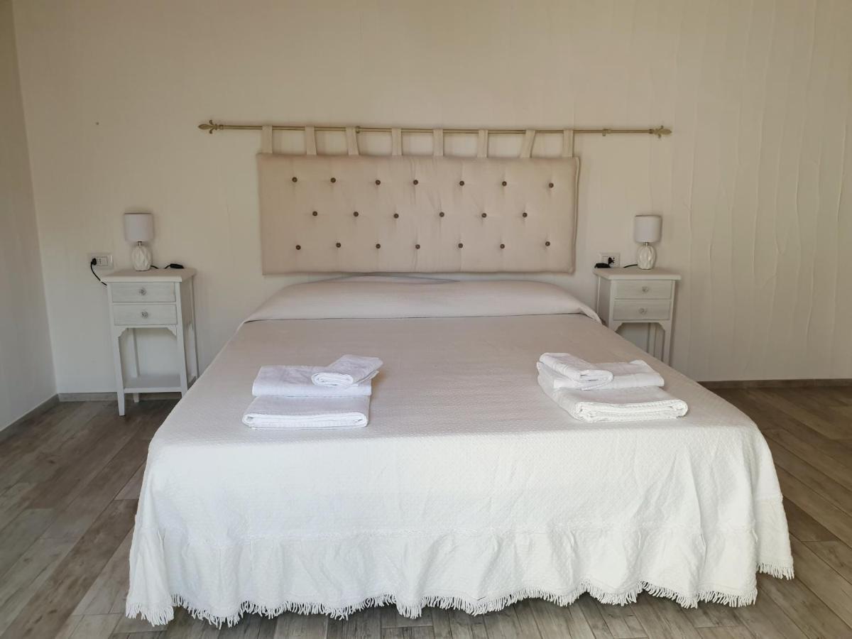 Nacchinono Bed and Breakfast Olbia Eksteriør billede