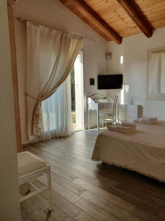 Nacchinono Bed and Breakfast Olbia Eksteriør billede